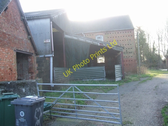 Photo 6"x4" Farm buildings Somerford\/SJ8908 c2007