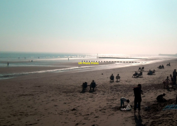 Photo 6"x4" Bridlington Beach Bridlington c2011