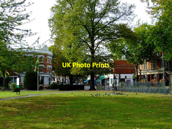 Photo 6"x4" Turnham Green Chiswick c2011