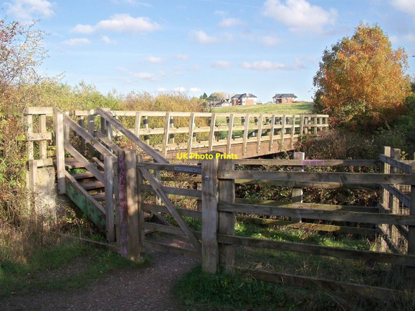 Photo 6"x4" Footbridge over Cuttle Brook Chellaston c2011
