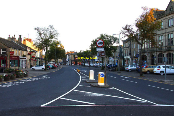 Photo 6"x4" High Street in Skipton Skipton c2011