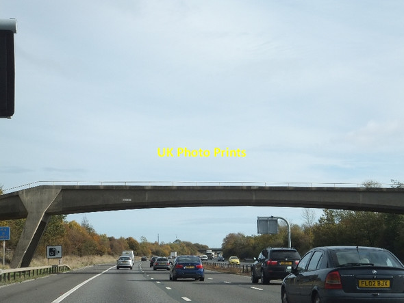 Photo 6"x4" Footbridge over M4 at Goddards Farm Sodom\/SU0081 c2011