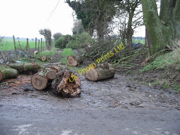 Photo 6"x4" No through road Church Whitfield c2007