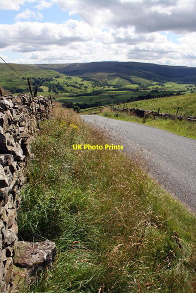 Photo 6"x4" View south down Crag Side Road Countersett c2011
