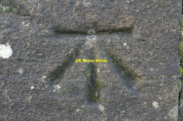 Photo 6"x4" 1GL Bolt Bench Mark, Pateley Bridge Pateley Bridge c2012