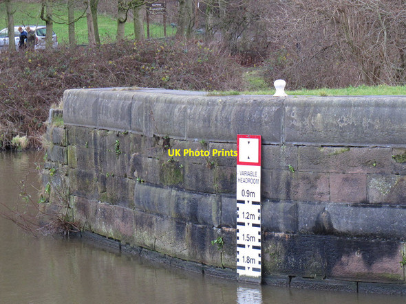 Photo 6"x4" Headroom gauge Winsford\/SJ6566 c2011