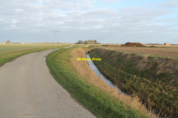 Photo 6"x4" Four Towns Drain with bridge along Dances Bank Fishmere End c2012