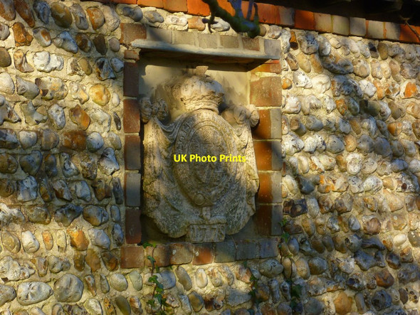 Photo 6"x4" The Richmond coat of arms at Itchenor Park Farm West Itchenor c2012