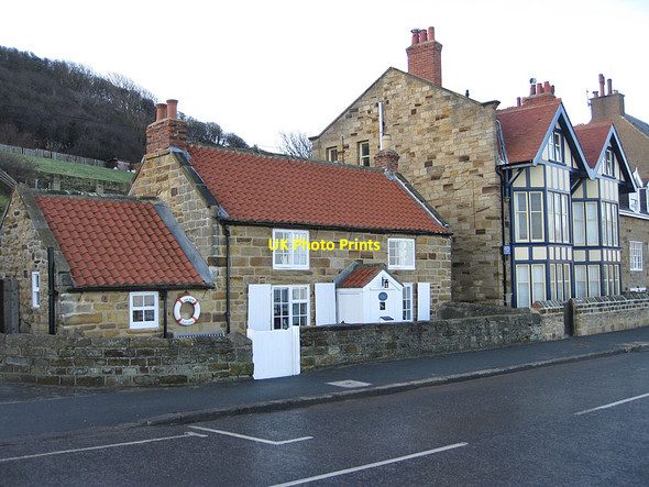 Photo 6"x4" Seaside cottage, Sandsend Sandsend\/NZ8612 c2012