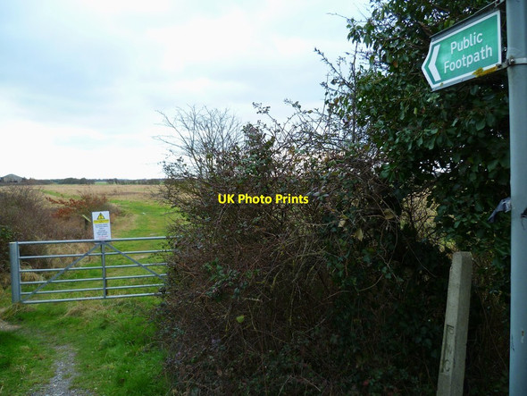 Photo 6"x4" Footpath south from Ferry House to Ferry Farm Church Norton c2012