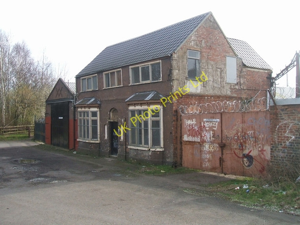 Photo 6"x4" Semi-derelict buildings in John's Lane, Dudley Port Tipton\/SO9592 c2007