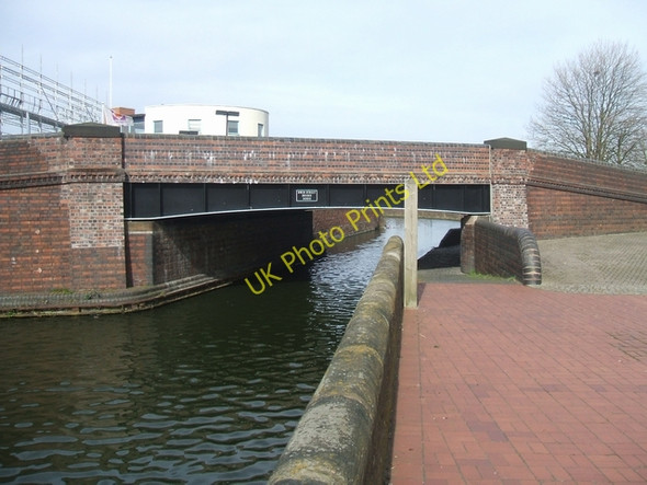 Photo 6"x4" Owen Street Bridge Tipton\/SO9592 c2007