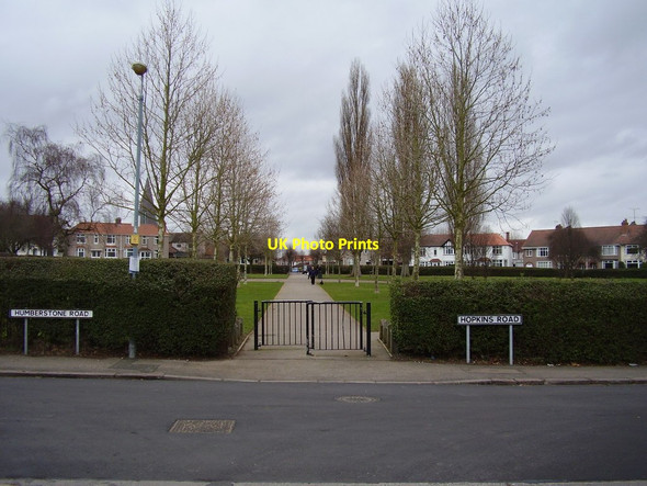 Photo 6"x4" Across the park Coventry c2012
