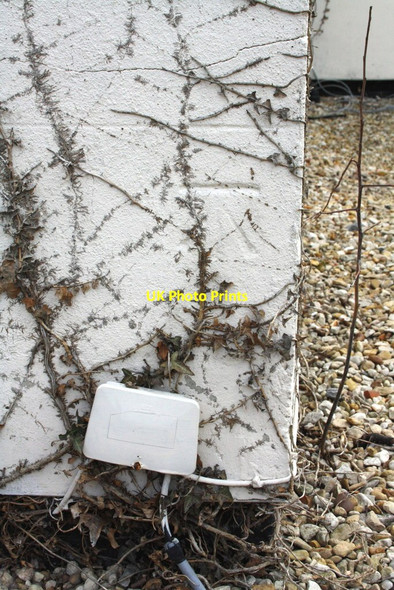 Photo 6"x4" Benchmark on Hartwright House Appleford c2012