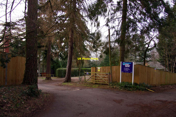 Photo 6"x4" The entrance to Youlbury Camp Boars Hill c2012