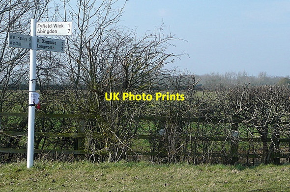 Photo 6"x4" Crossroads north of West Hanney Lyford c2012