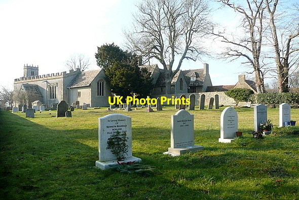 Photo 6"x4" Churchyard at Charney Bassett Charney Bassett c2012