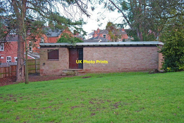 Photo 6"x4" Disused building in Fort Royal Park, Worcester Worcester c2012