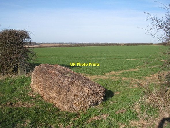 Photo 6"x4" View on Barrow Wold Burnham\/TA0517 c2012