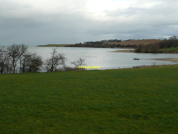 Photo 6"x4" Budle Bay Waren Mill c2012