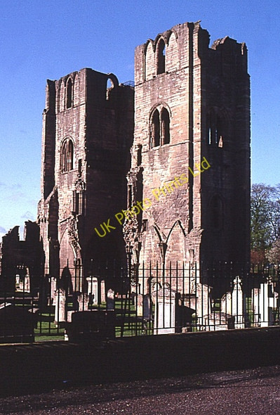 Photo 6"x4" Elgin Cathedral Elgin c1990