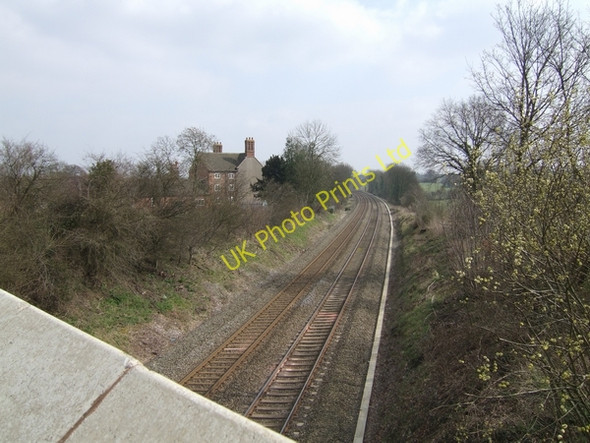 Photo 6"x4" Shrewsbury to Wolverhampton Line Albrighton\/SJ8104 c2007