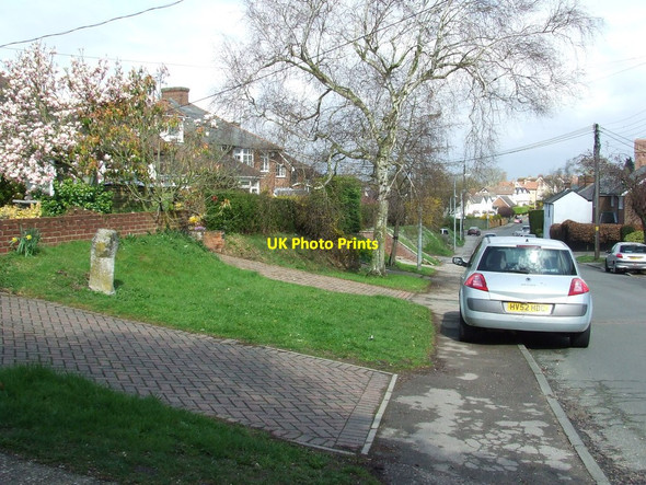 Photo 6"x4" Old Milestone Saffron Walden c2012