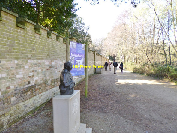 Photo 6"x4" Brownsea Island, bust Sandbanks c2012