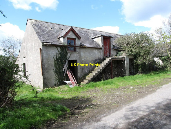 Photo 6"x4" Disused farm building on the Greenhill Road Rathfriland c2012