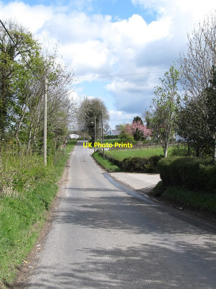 Photo 6"x4" The Drumlough Road (B7) just south of Drumgath Chapel Mayobridge c2012