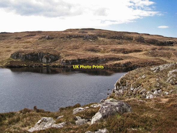 Photo 6"x4" Loch Dubh and Beinn nan Dubh-lochan Fiskavaig c2012