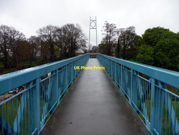 Photo 6"x4" Footbridge, Blandford Forum, Dorset Blandford Forum c2012