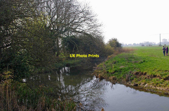 Photo 6"x4" A tributary of the River Thames at Lechlade on Thames Lechlade on Thames c2012