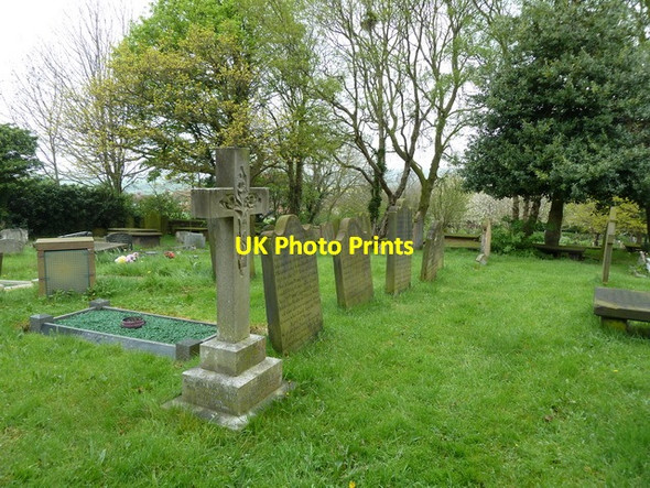 Photo 6"x4" St Laurence Parish Church of Frodsham, Graveyard Frodsham c2012