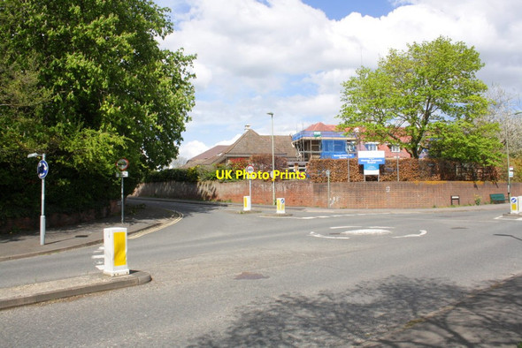 Photo 6"x4" Wantage Community Hospital at road junction Wantage c2012