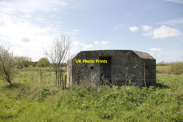 Photo 6"x4" Entrance from the field Radcot c2012