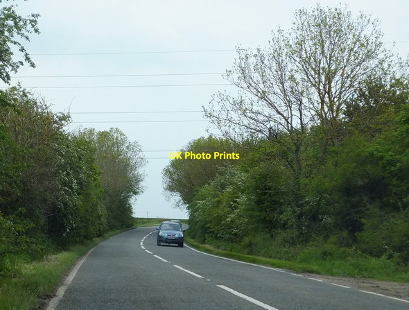 Photo 6"x4" Wickwar Road under powerlines The Rocks\/ST7284 c2012