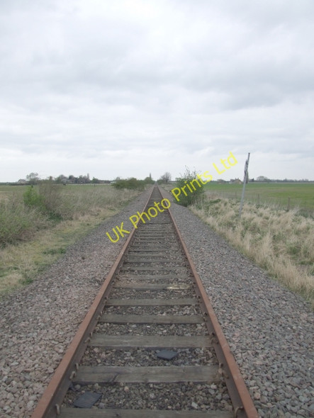 Photo 6"x4" Wisbech to March line near Gravel House Chainbridge c2007