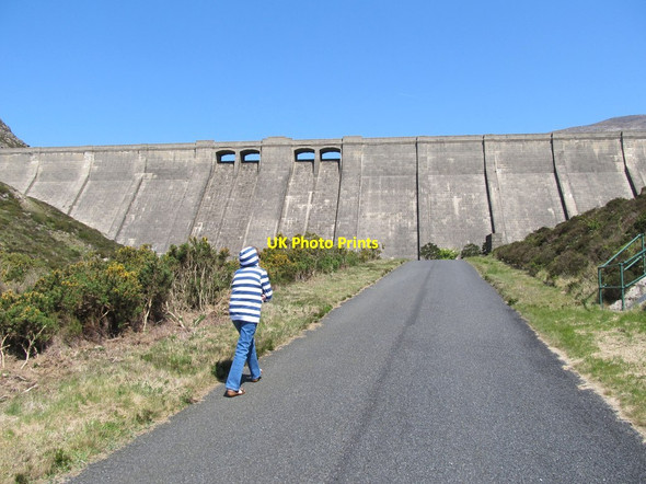 Photo 6"x4" The final climb to the foot of the Ben Crom Dam Attical c2012