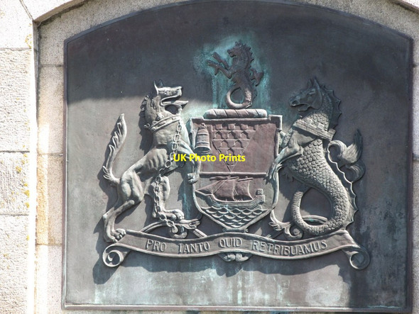 Photo 6"x4" Belfast City Coat of Arms at Silent Valley Attical c2012