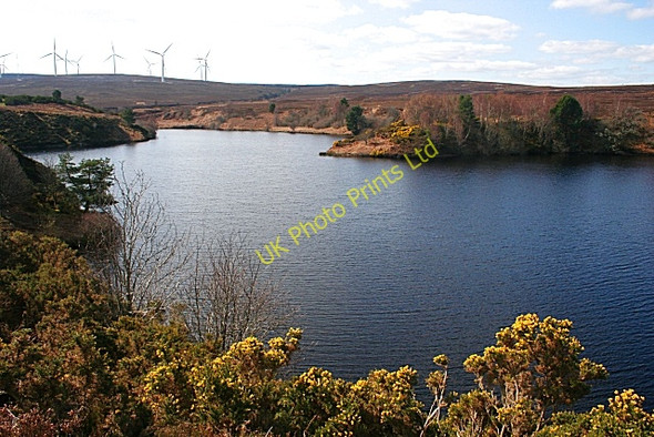 Photo 6"x4" Glenlatterach Reservoir Kellas\/NJ1754 c2007