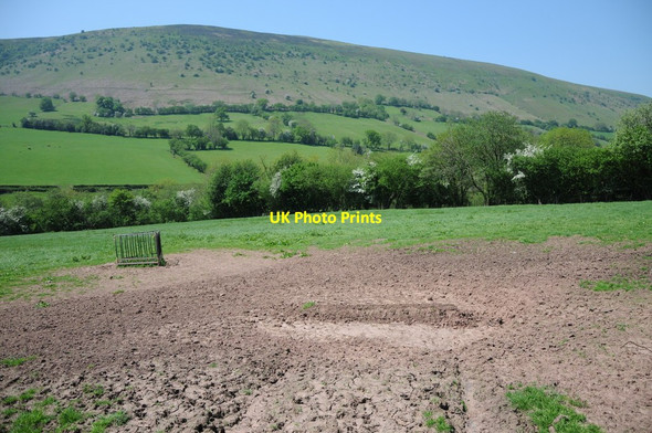 Photo 6"x4" View to Chwarel y Fan Llanthony c2012