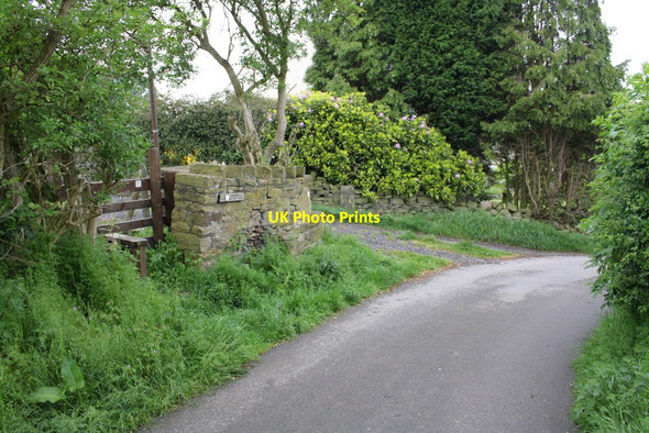 Photo 6"x4" Green Lane at Hope Lane end Baildon c2012
