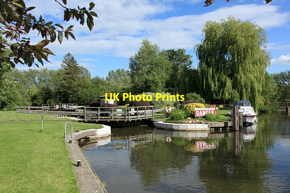 Photo 6"x4" Buscot  Lock, River Thames Lechlade on Thames c2012