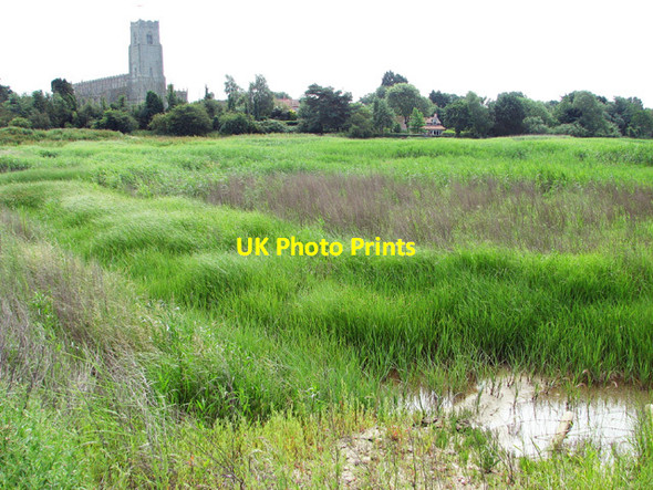 Photo 6"x4" View towards Holy Trinity church from the River Blyth Blythburgh c2012