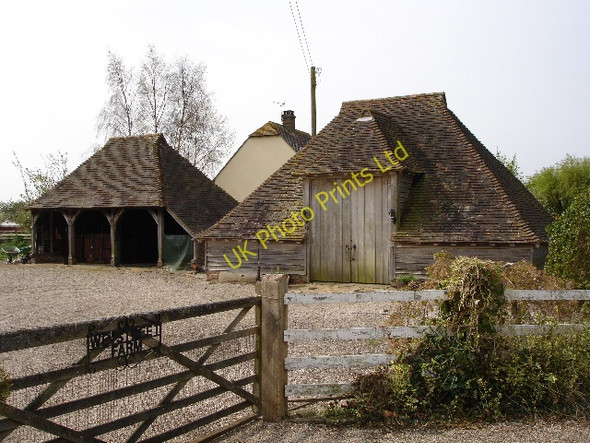 Photo 6"x4" Old farm buildings Snave c2007