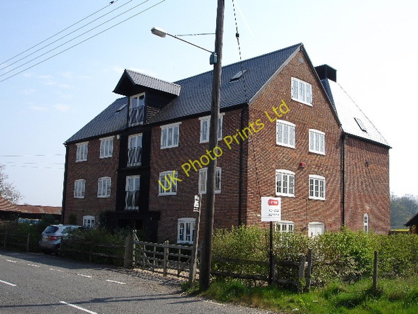 Photo 6"x4" The converted oast house, Shalmsford Street Chartham c2007