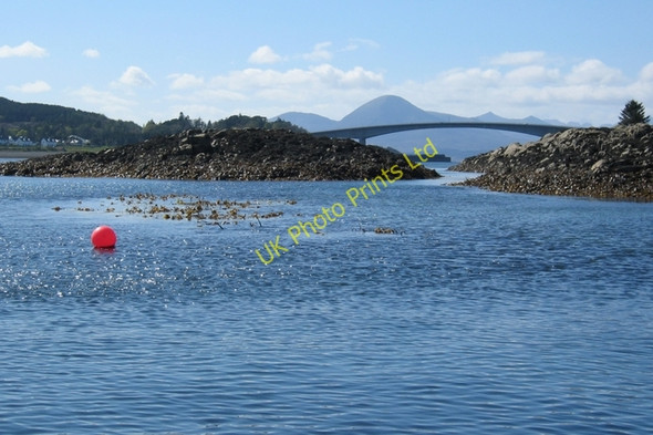 Photo 6"x4" The Kyle of Lochalsh Kyle of Lochalsh\/Caol Loch Ailse c2007