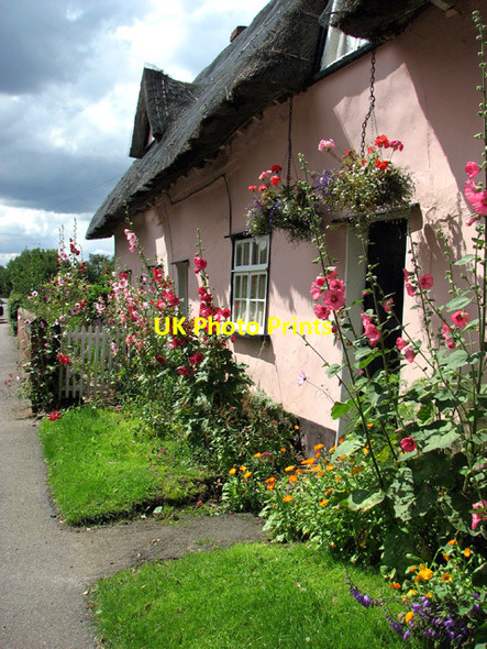 Photo 6"x4" Colourful cottage front, Chelsworth Chelsworth c2012