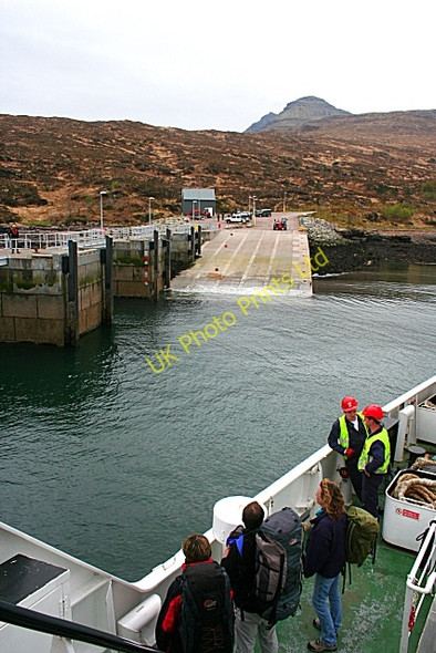 Photo 6"x4" Ferry Pier Kinloch\/NM4099 c2007